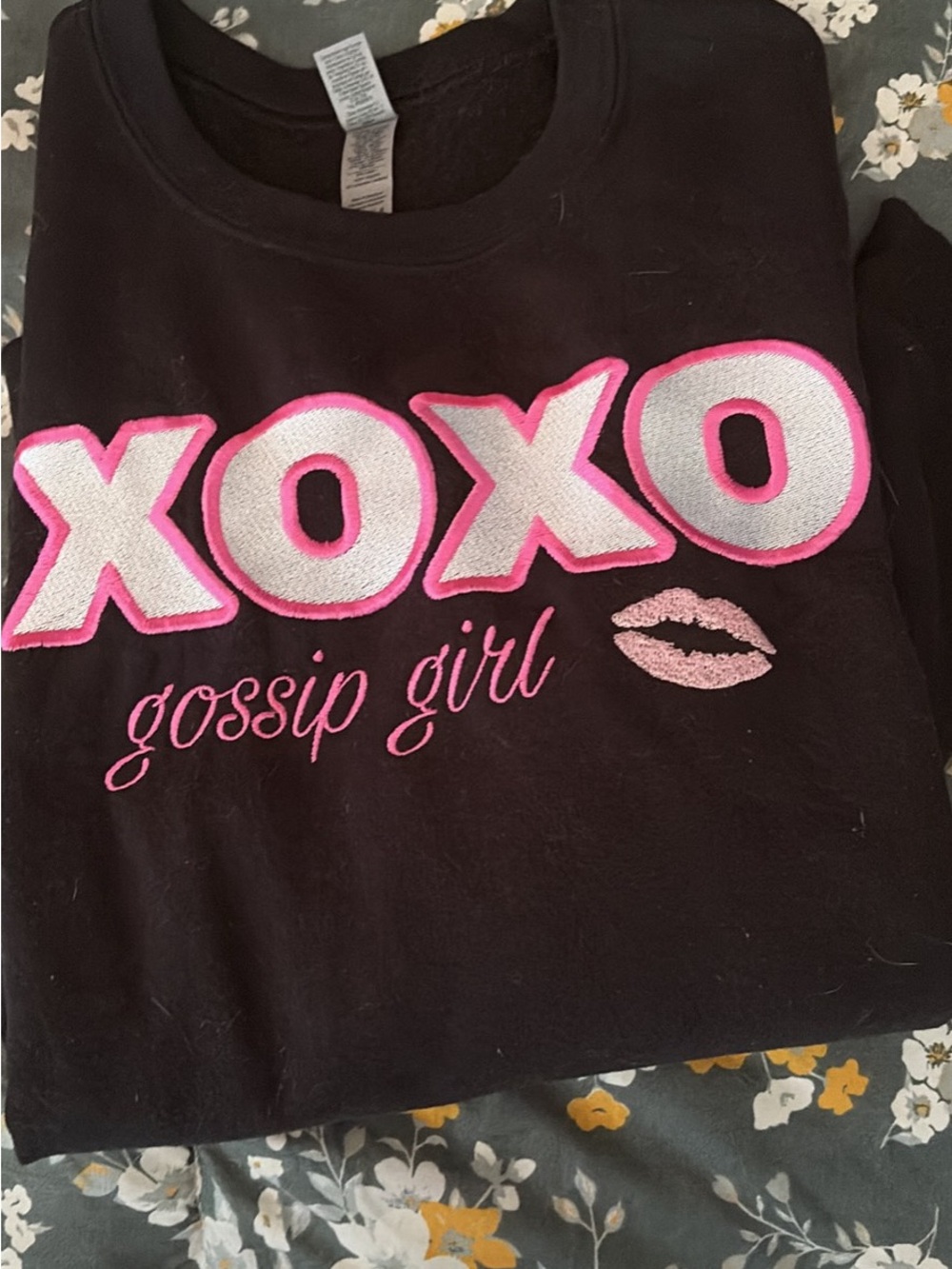 Gossip Girl XOXO embroidered sweatshirt